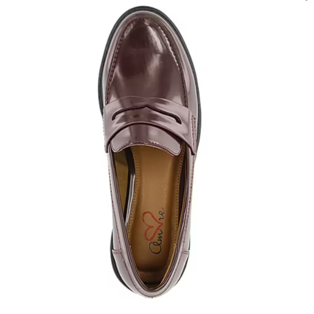 Mia Amore Hali Womens Penny Loafers - Size: 7.5 - NIB